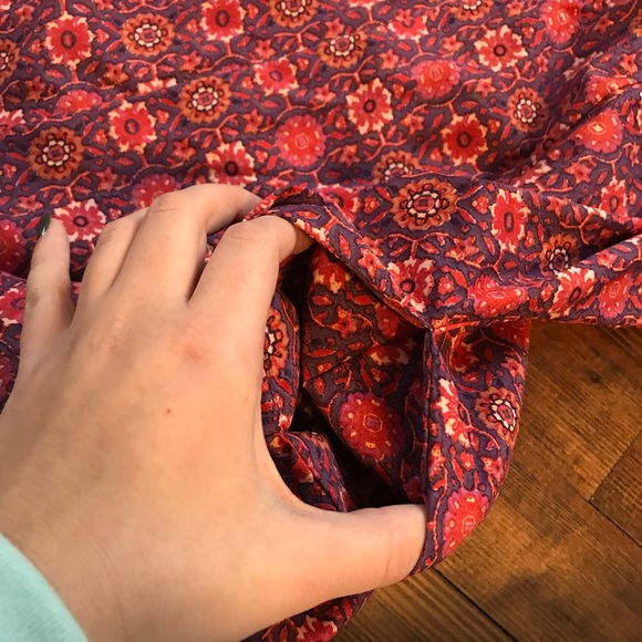 Urban outfitters Floral romper! - Picture 4 of 7